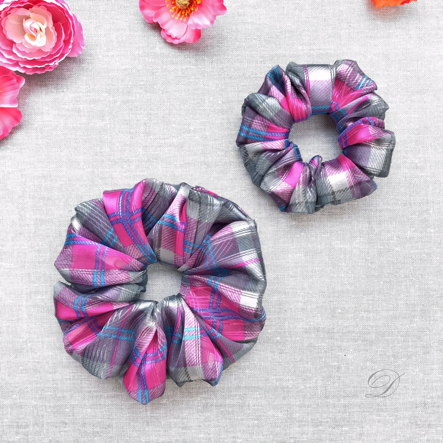 Plaid Scrunchies, Elegant Scrunchies, High Quality Fabric, Ponytail Holders, Bun Holders, Hair Accessories, Gift For Her, Gift For Girl