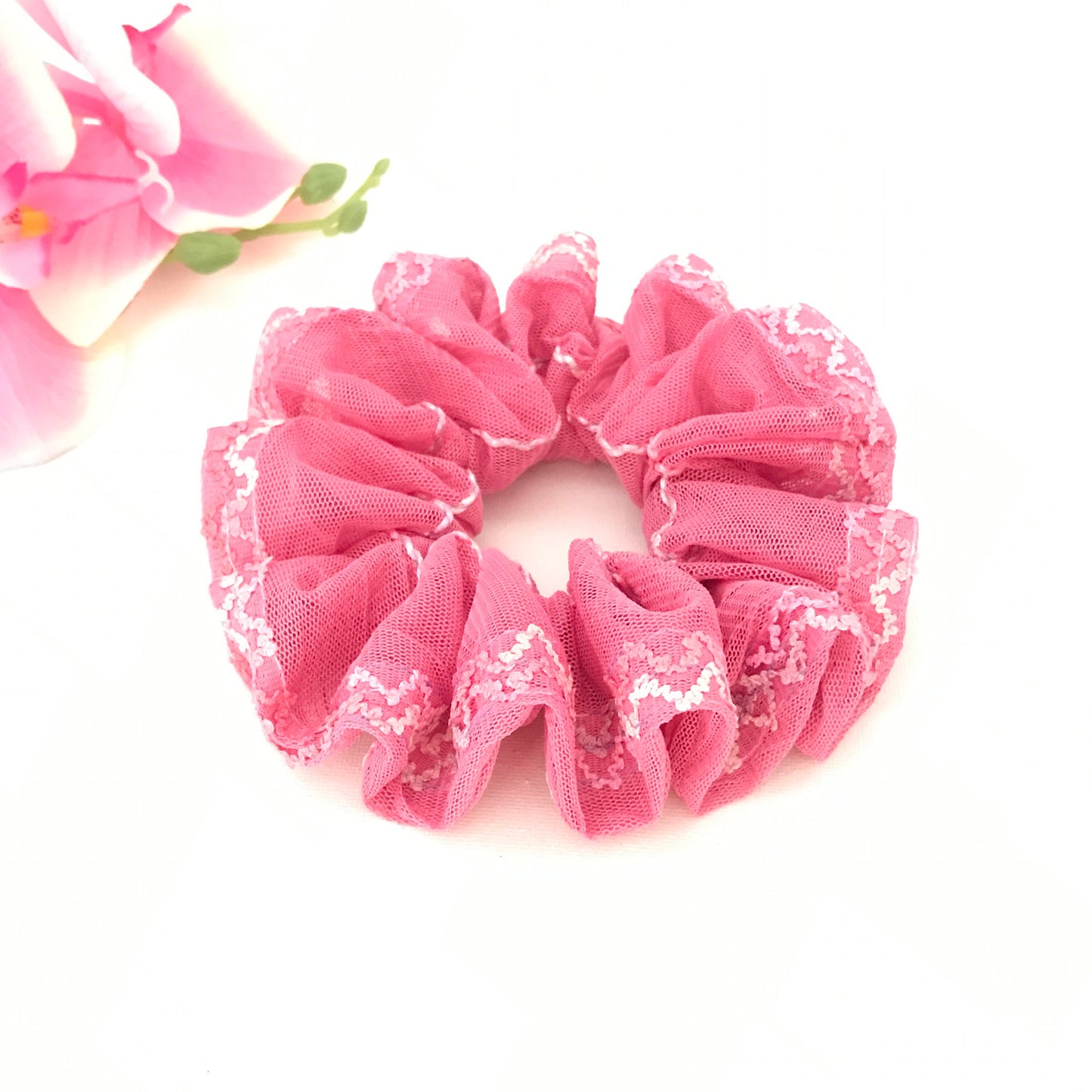 Pretty Scrunchies, Delicate Scrunchies, Ponytail Holder, Bun Holder, Hair Accessories, Pink, Christmas Gift, Gift For Women, Gift For Girl