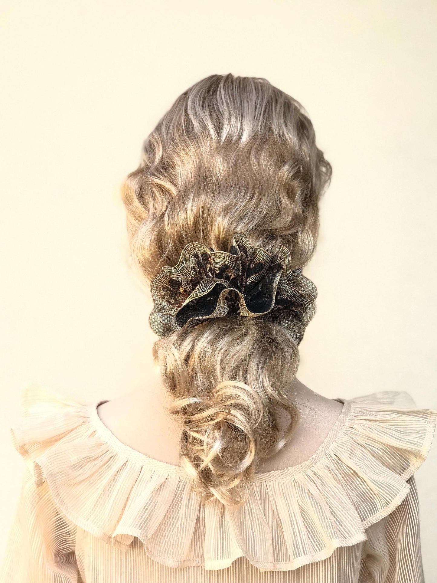 Formal Scrunchies Elegant Scrunchy Embroidery Wave Edge Daily Party Wear Trendy Accessories Creative Ponytail Bun Holders Stylish Hair Ties