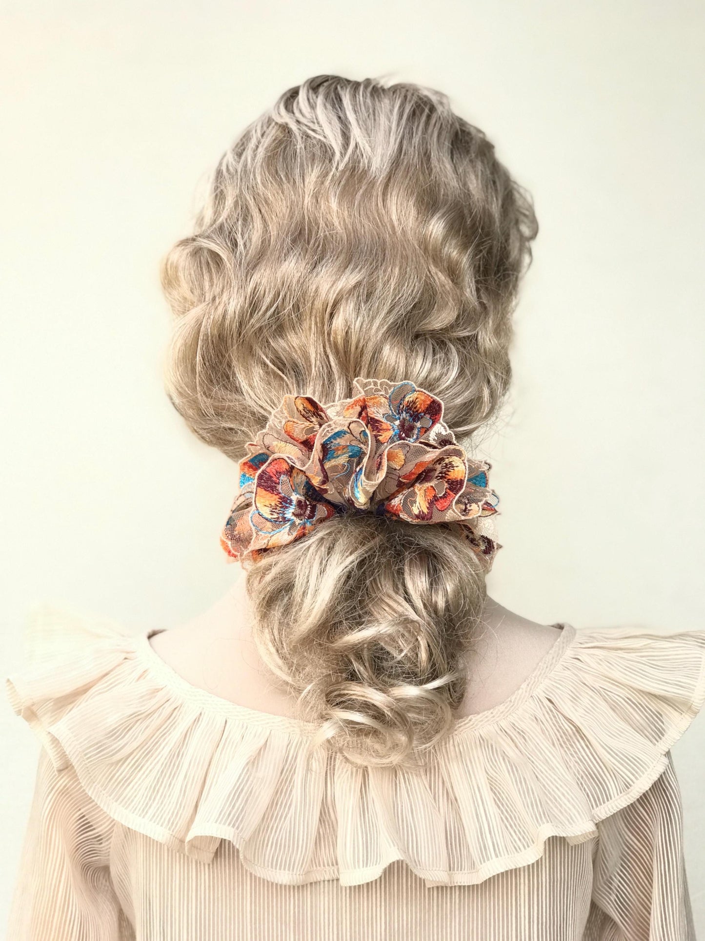 Gorgeous Scrunchies Floral Scrunchy Passionate Color Daily Party Bar Wear Trendy Hair Accessories Stylish Hair Ties Creative Ponytail Holder