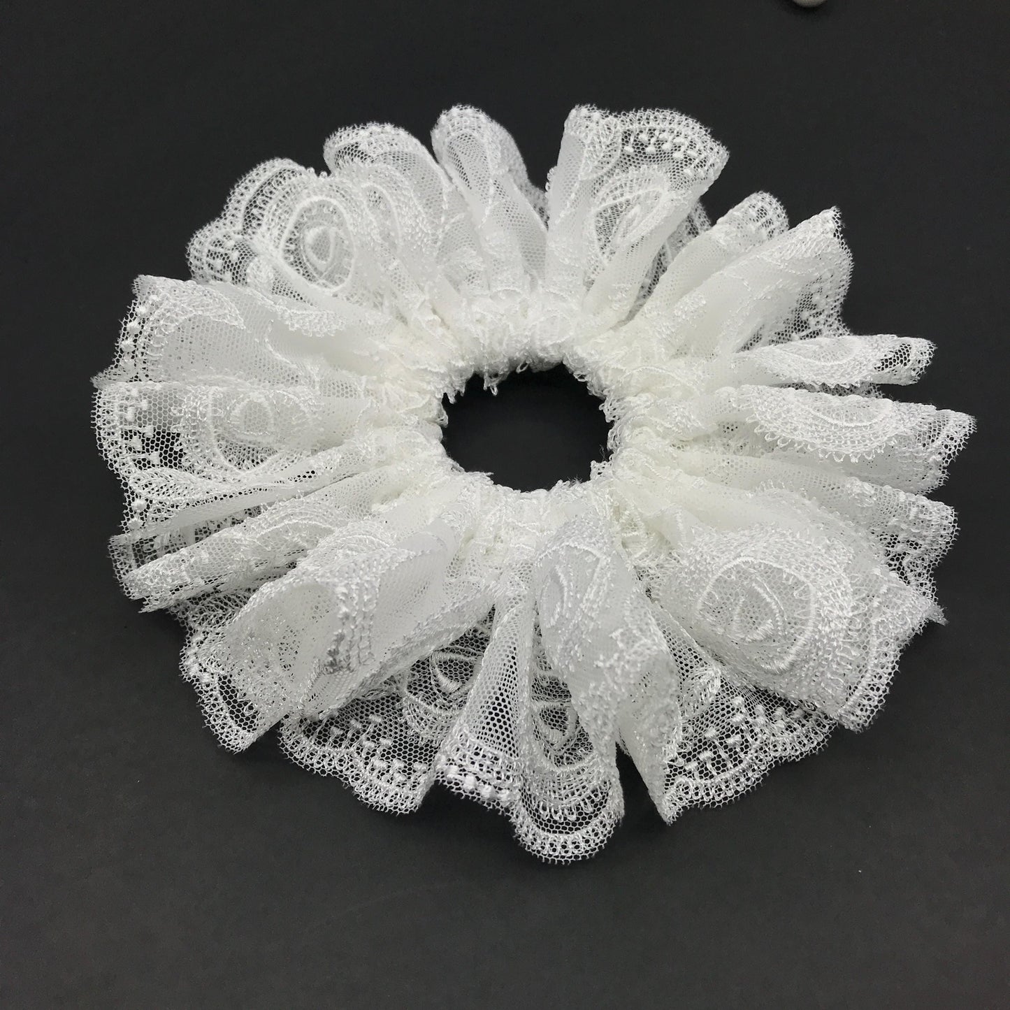 Formal Scrunchies Bridal Scrunchy Embroidered 3D Fabric Creative Ponytail and Bun Holder Stylish Hair Ties Pretty Hair Accessories in Ivory