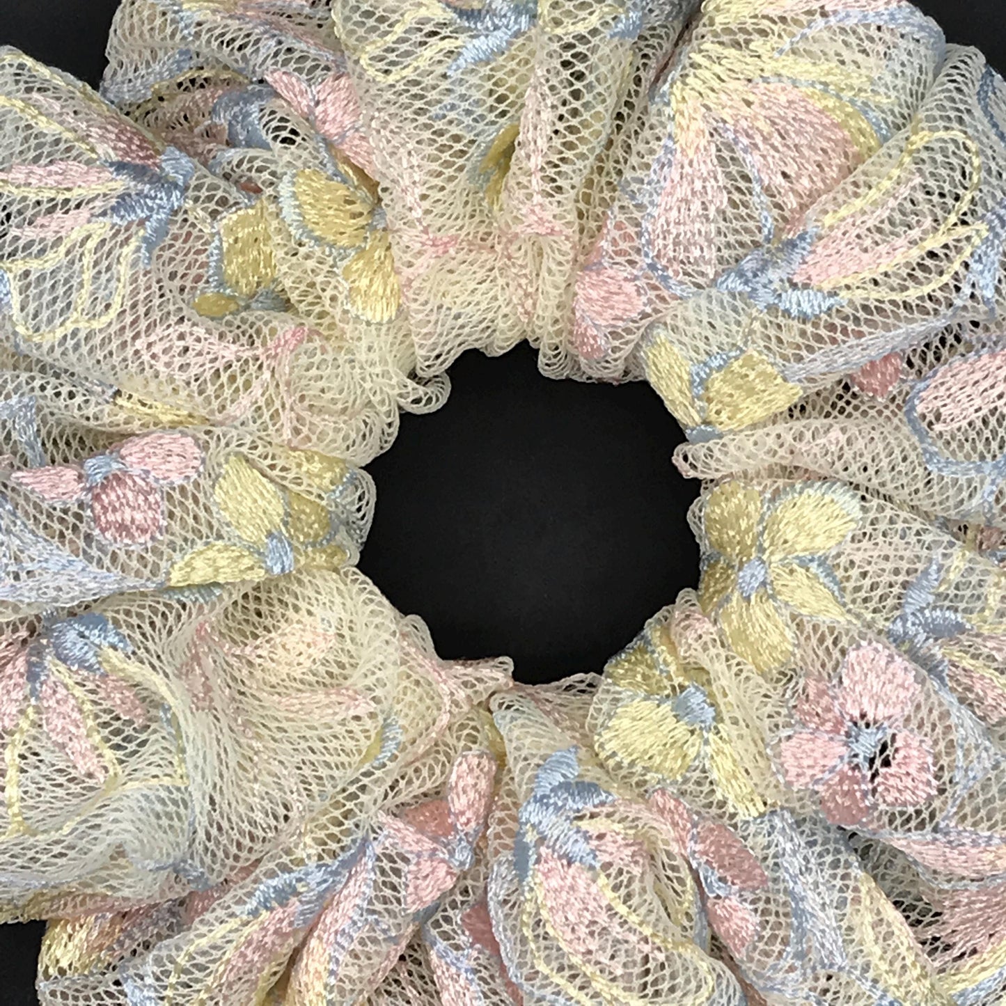 Floral Scrunchies Embroidered Scrunchy Passionate Colors Daily Wear Trendy Hair Accessories Stylish Hair Ties Creative Ponytail Holders 5in